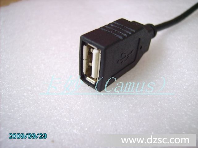 奥迪AMI数据线USB接口