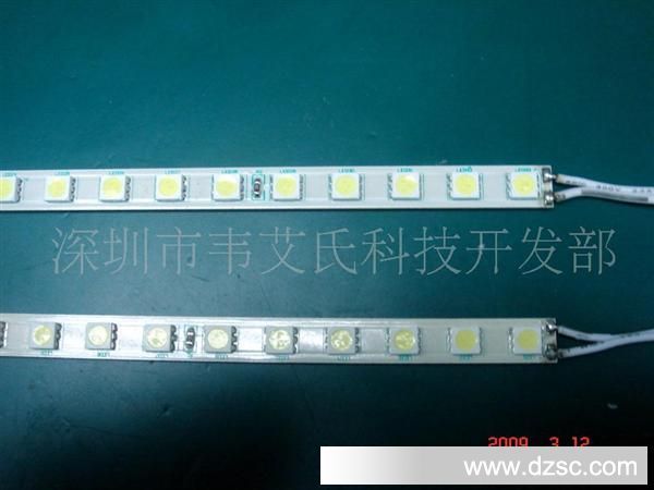 5050/3528  输入电压  12(v)  led芯片品  三安光电  led灯珠型号