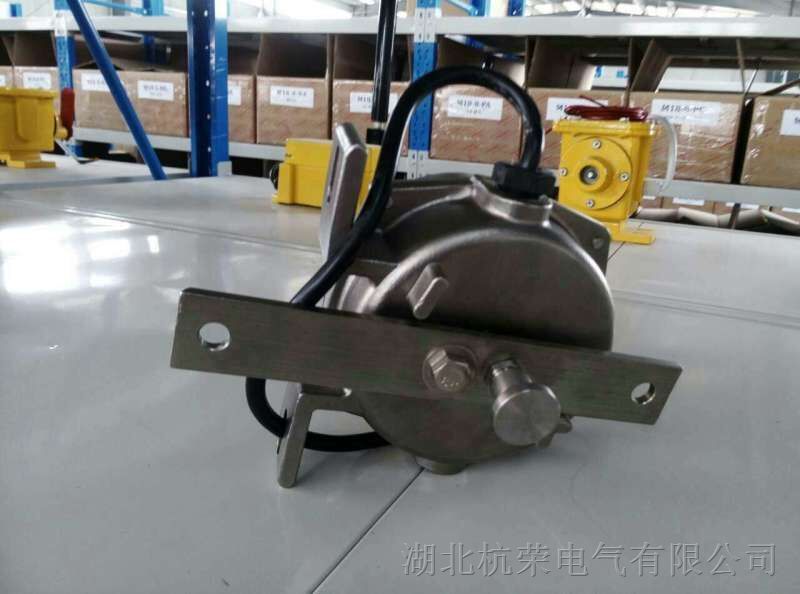 绳开关是当皮带输送机发生事故时,能够紧急停止输送机的保护装置,安装