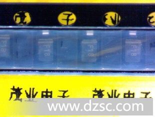 MMSZ5236BT1/7.5V稳压二*管/1206-7.5V/ON