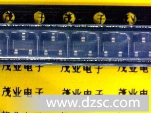 GSD2004S/开关二*管 双管串联/240V 0.225A 50nS/SOT-23/VISHAY