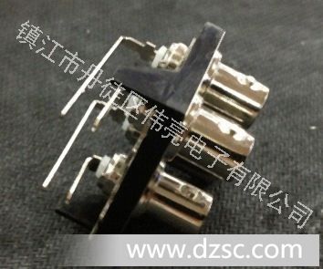 *供应BNC视频座BNC多芯连接器BNC弯式视频头四芯BNC座