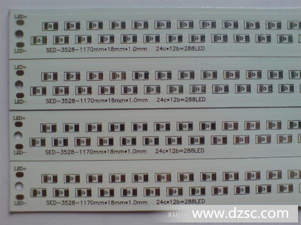 深圳星天利厂家供应LED铝基板1170X20.5X1.0。288灯1.2米24串12并