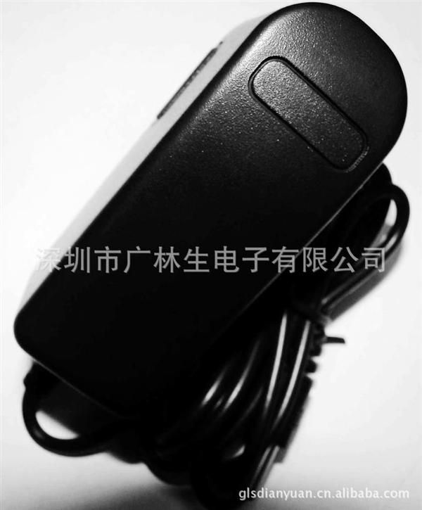 12V1A 12W 美规开关电源 电源适配器CE CCC