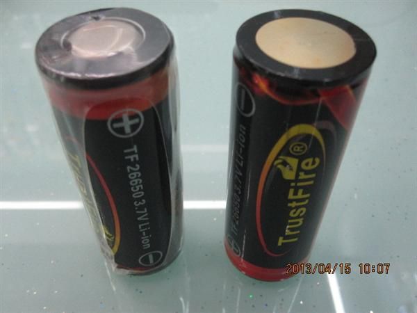 批发TrustFire 带保护板 充电 26650锂电池 高容量 5000毫安