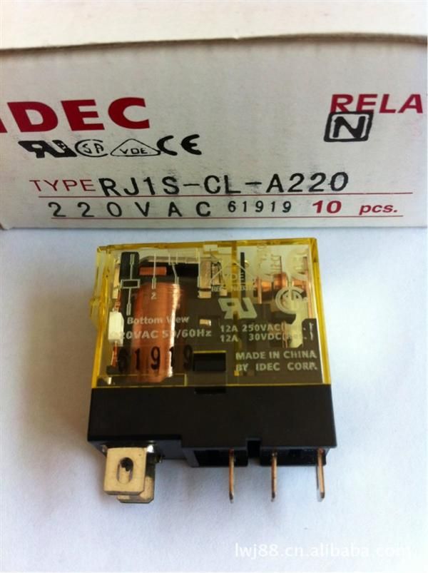 继电器插座 RJ1S-CL-A220