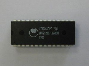 UT62256CPC-70LL