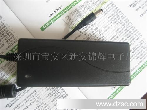 供应桌面式12V/4A电源适配器