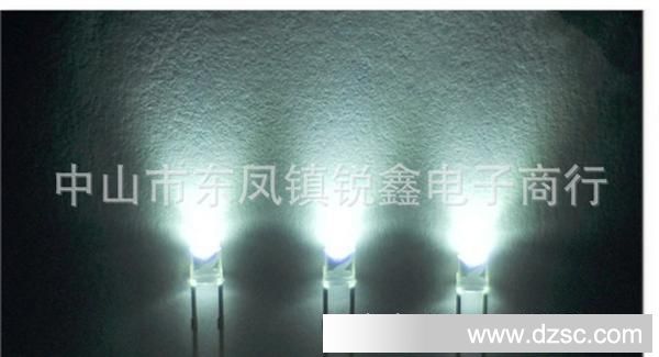 供应3mm圆头无边白光led灯珠12