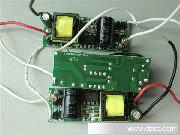 晶丰代理—BP3125（9-12*1W 300MA）高原边反馈LED