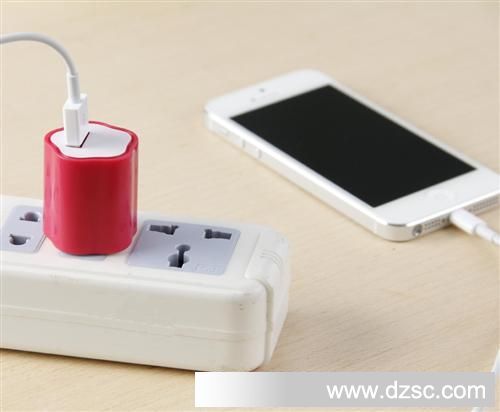 供应USB转换接口 USB电源适配器 手机USB充电适配器