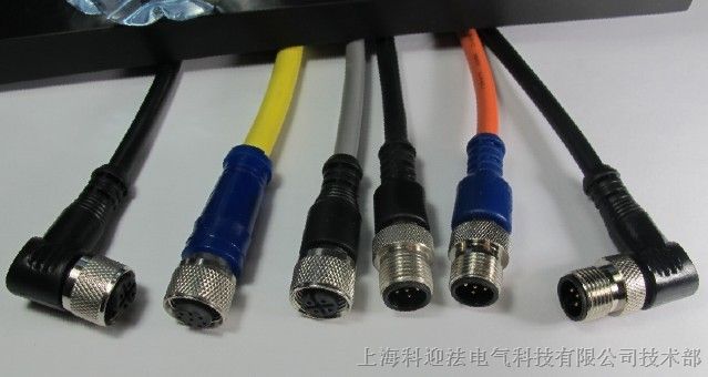 M12传感器电缆插头4孔L型带2米PUR电缆，型号：KYF12K4WT-L2M.PUR - - LED 插座, L型, 镀金触点, 带LED, IP 67 / IP 68 / IP 69K, 环境温度 -20~85, 10 m PUR电缆