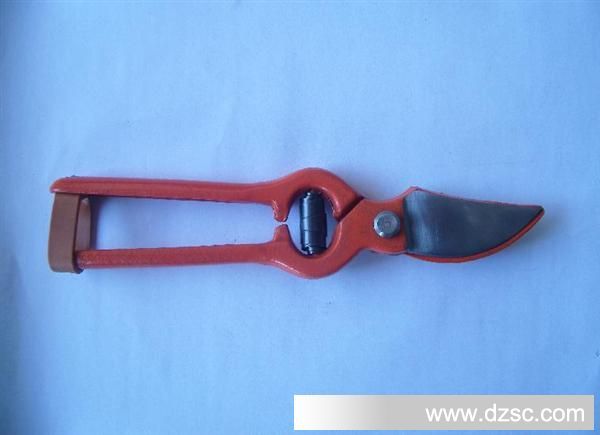 pruning shear 18