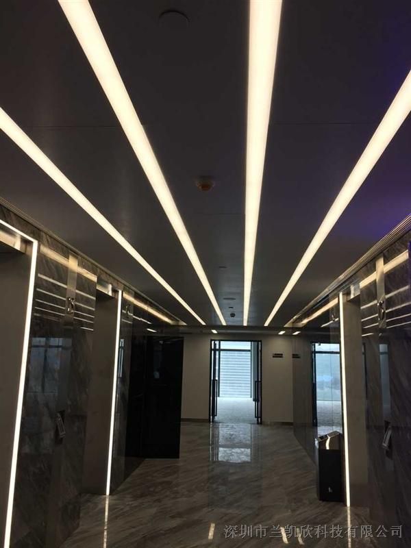 写字楼超市LED照明工程灯具时尚长条吊线工作室办公书房吊